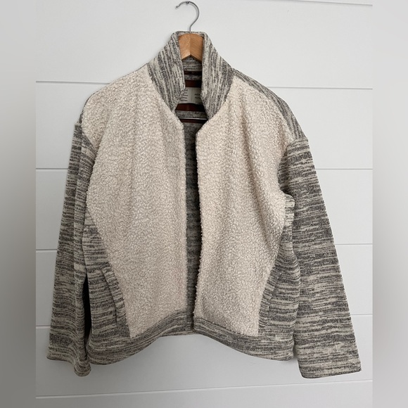 Anthropologie Sundays Boucle bomber jacket open front with pockets Sherpa - Picture 1 of 4